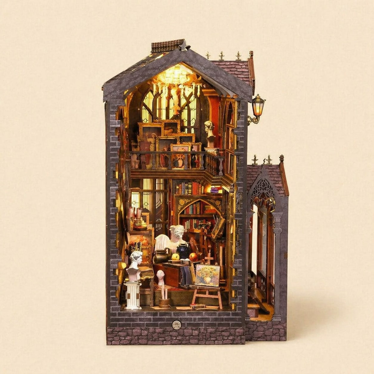 Book Nook - L'Atelier des Merveilles · book nook fantasy · packshot premium · Nookora