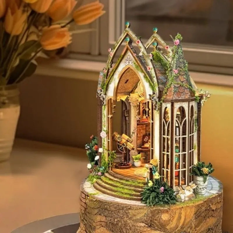 L'Atelier Floral du Pays des Rêves · kit book nook amour, animaux · Nookora atelier français