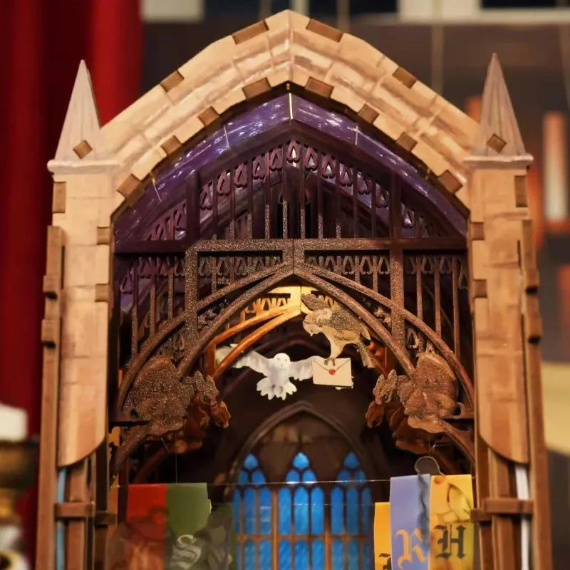 L'Auditorium Magique · style Hogwarts · kit book nook asie, astronomie · Nookora atelier français