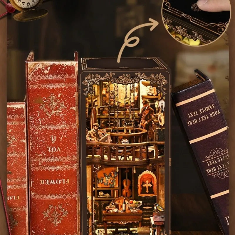 L'Énigme du Coffre Sombre · kit book nook astronomie, bibliotheque · Nookora atelier français