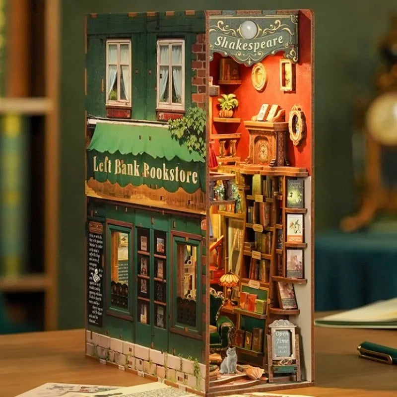 La Librairie de la Rive Gauche · book nook amour, animaux miniature à construire · Nookora