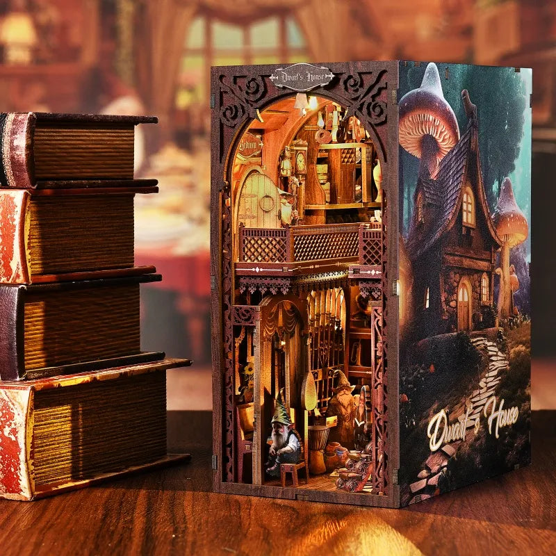 Book Nook - La Maison du Nain · book nook · Nookora
