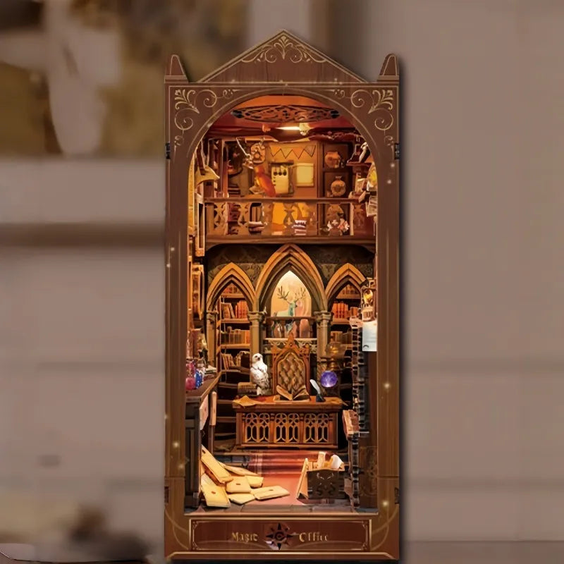 Le Bureau du Sorcier · kit book nook harry-potter-style, magic · Nookora atelier français