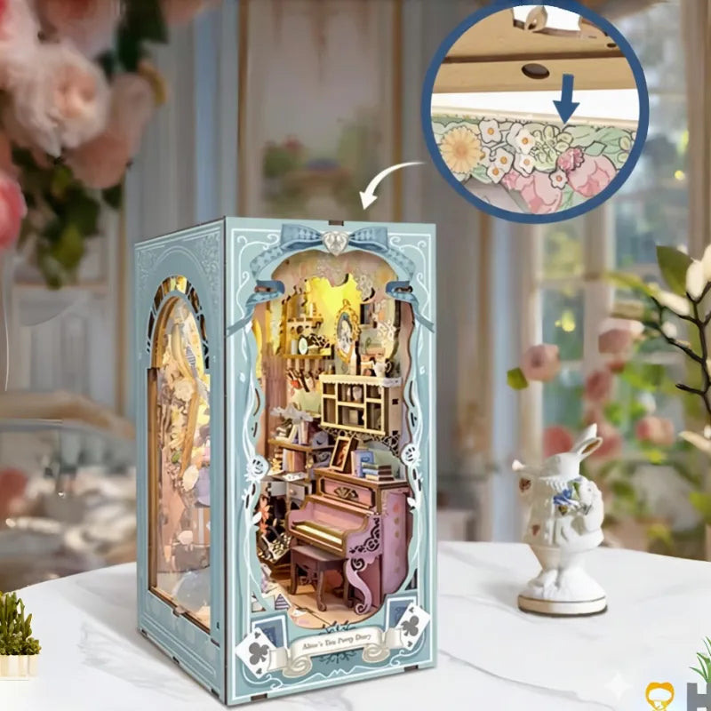 Book Nook - Le Journal du Goûter d'Alice · book nook · Nookora