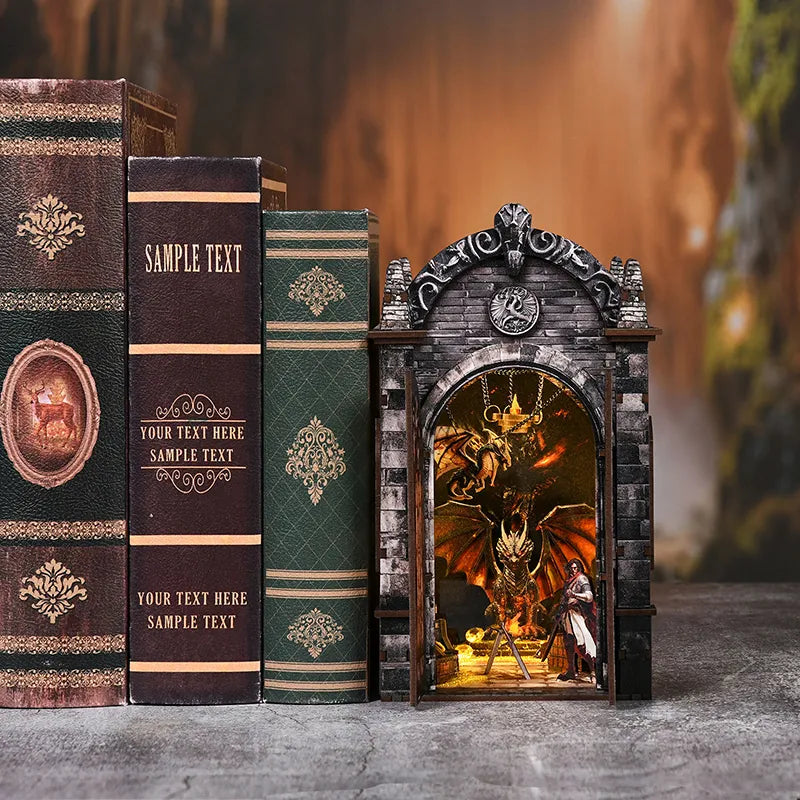 Book Nook - Le Repaire du Dragon · book nook · Nookora