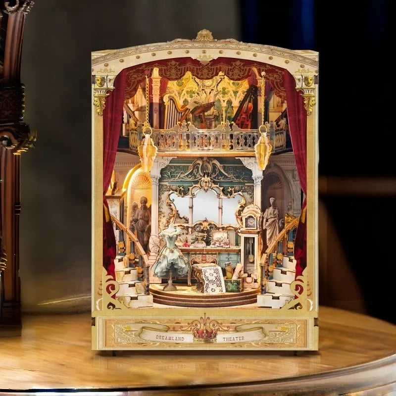 Le Théâtre du Pays des Rêves · book nook amour, astronomie miniature à construire · Nookora