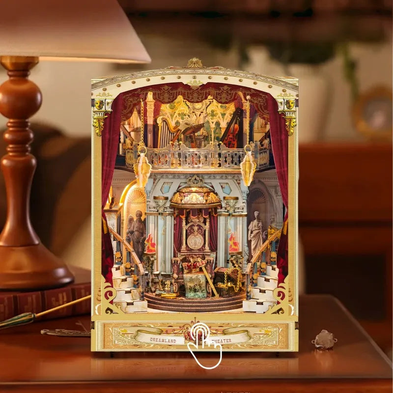 Book Nook - Le Théâtre du Pays des Rêves · book nook · Nookora