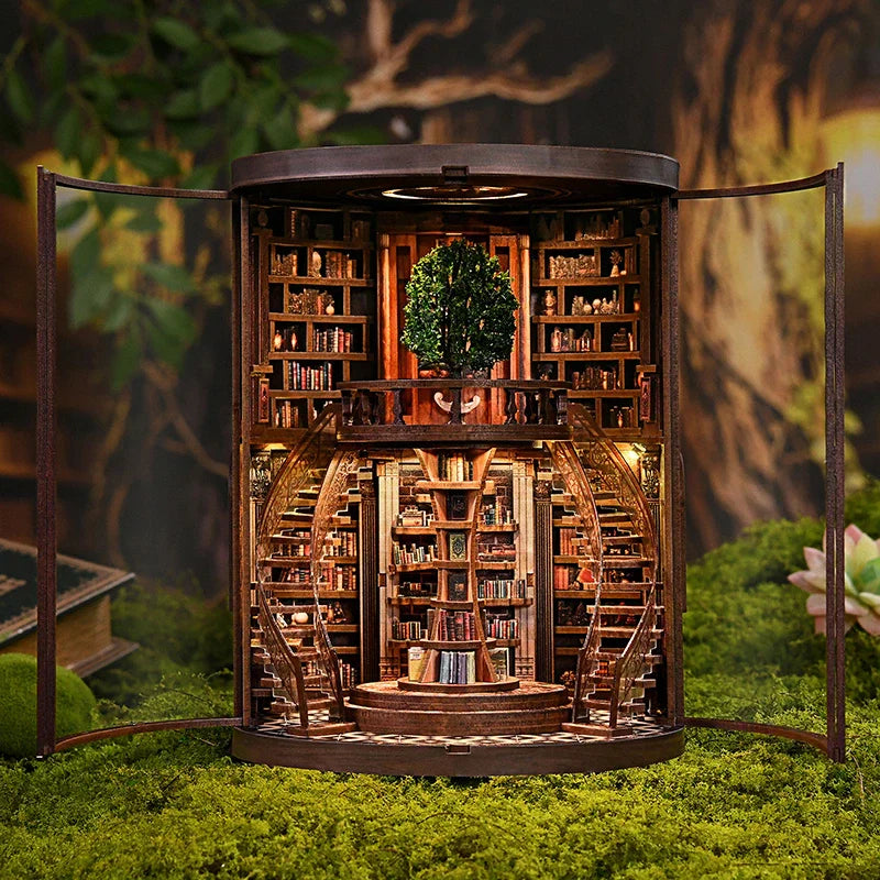 Book Nook - Les Anneaux du Savoir · book nook · Nookora