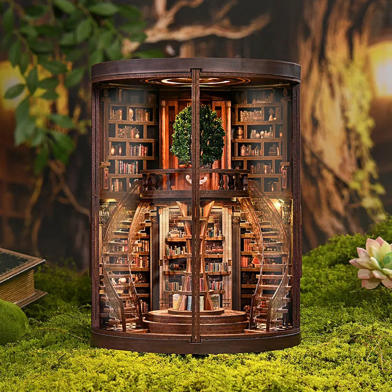 Book Nook - Les Anneaux du Savoir · book nook · Nookora